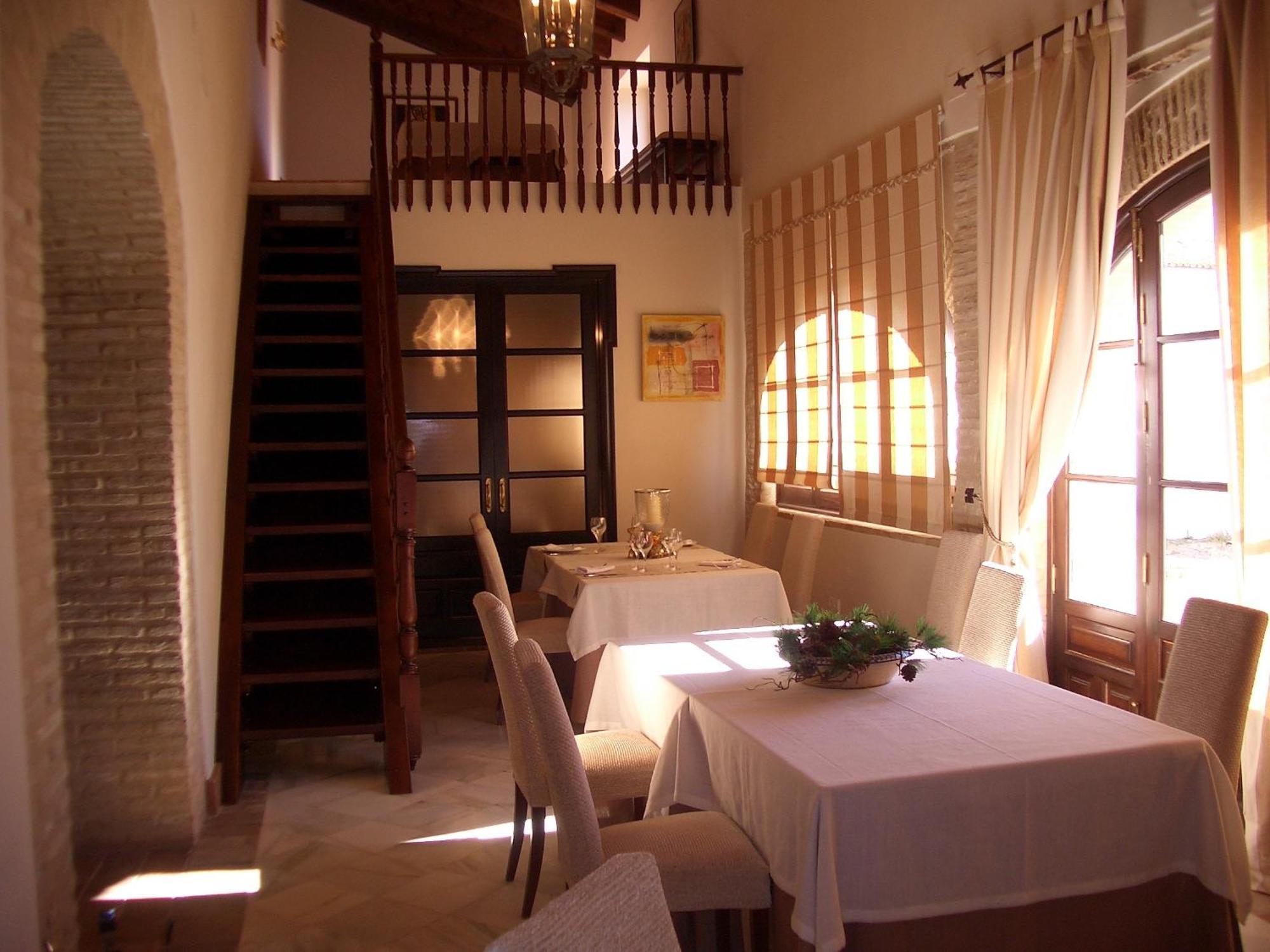 Hacienda Los Jinetes كارمونا المظهر الخارجي الصورة