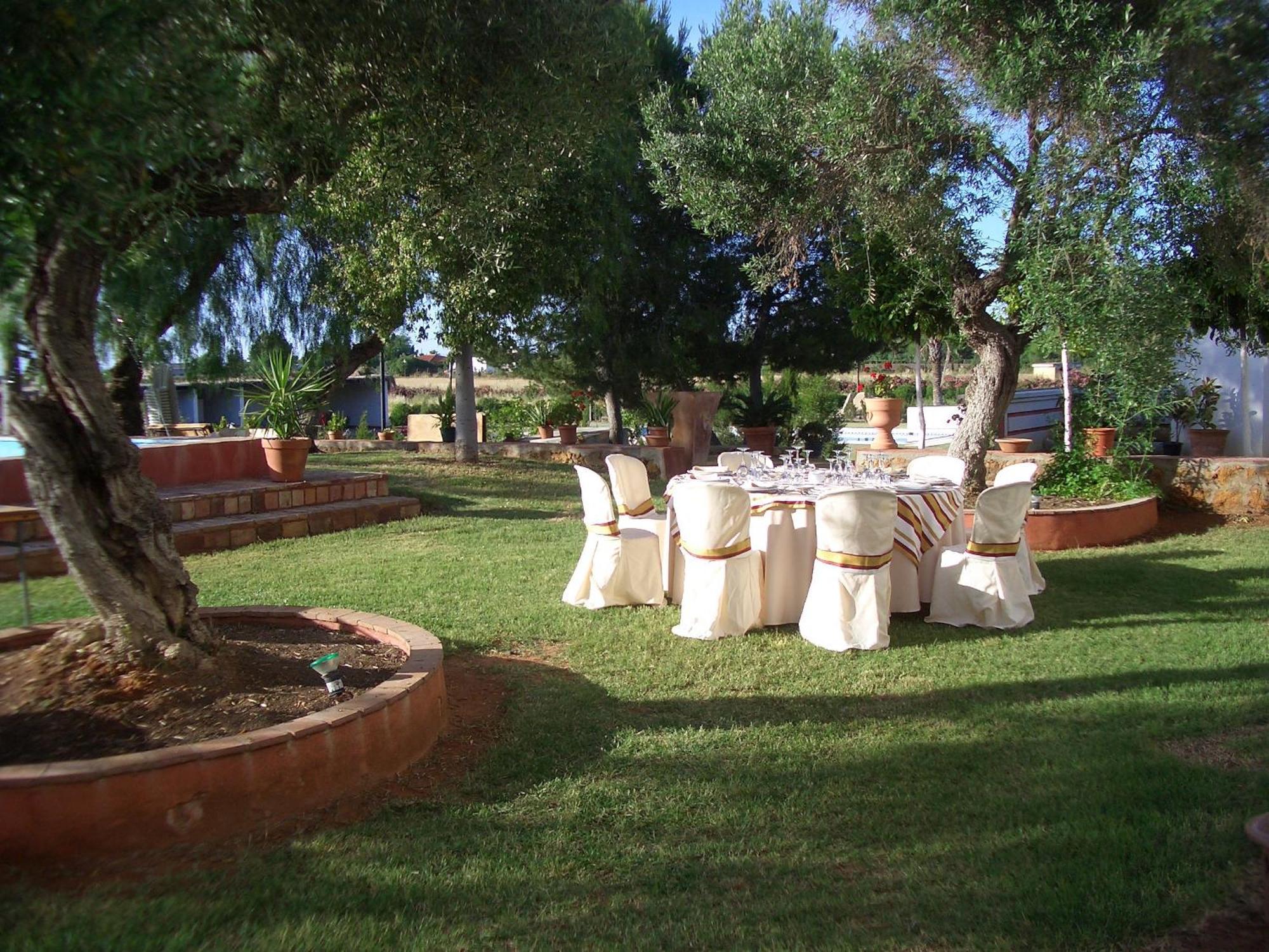 Hacienda Los Jinetes كارمونا المظهر الخارجي الصورة